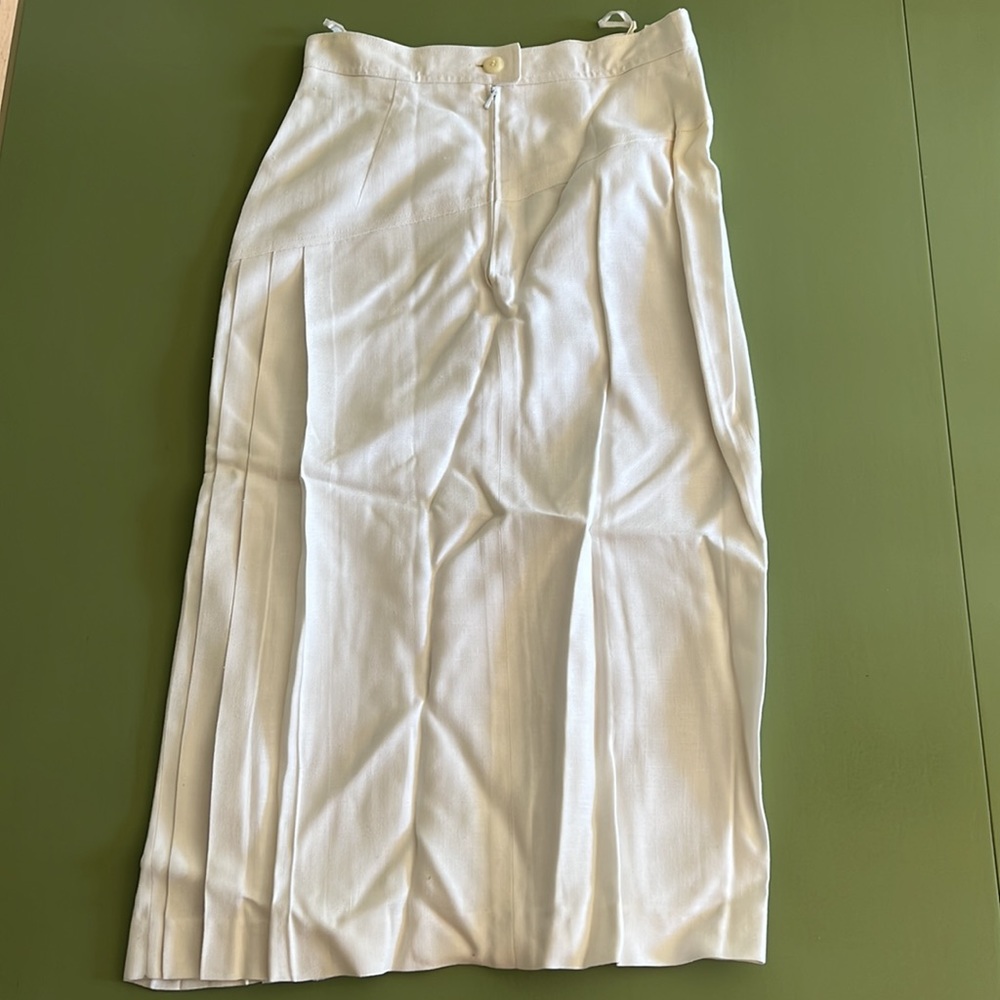 Louis Feraud white pencil skirt US6